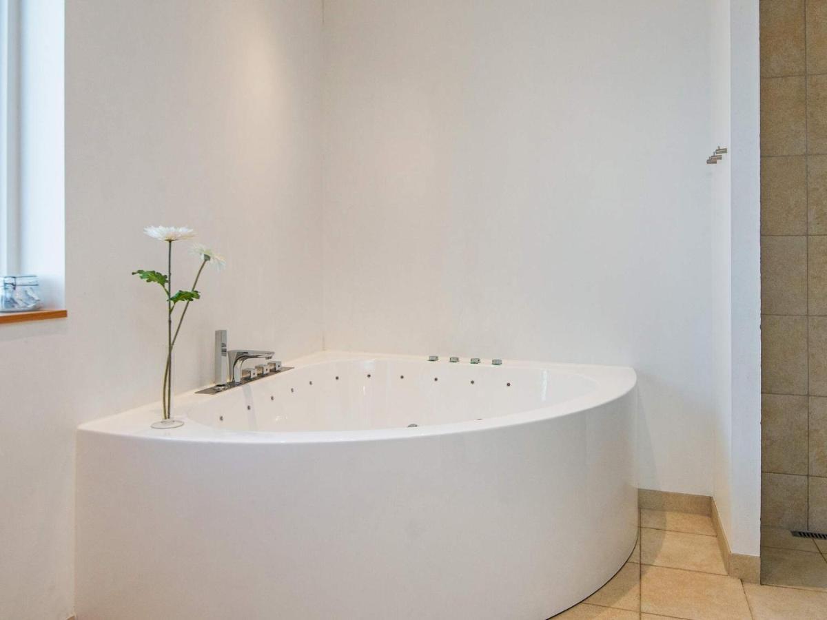 10 Person Holiday Home In Haderslev Ngoại thất bức ảnh